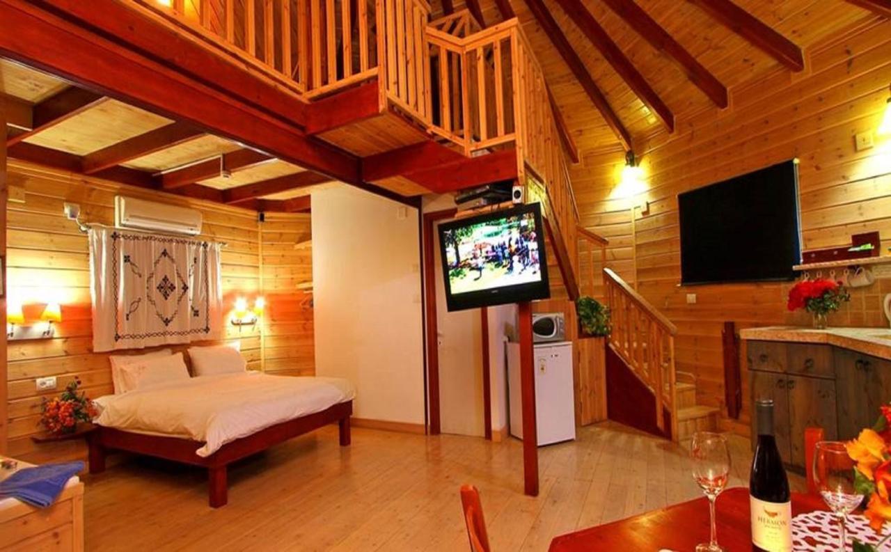 Cabin On The Hill Tiberias Exterior photo